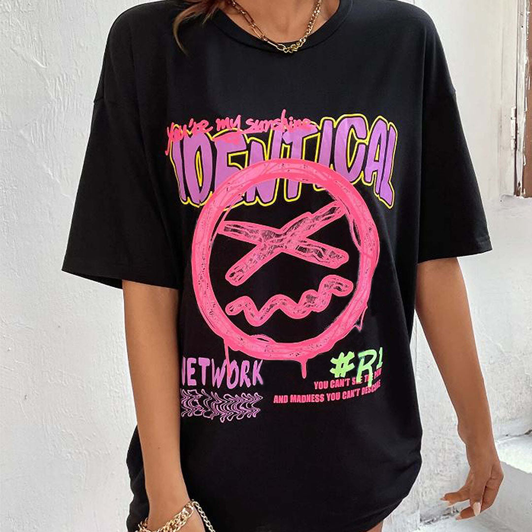 Identical - Oversized black tee